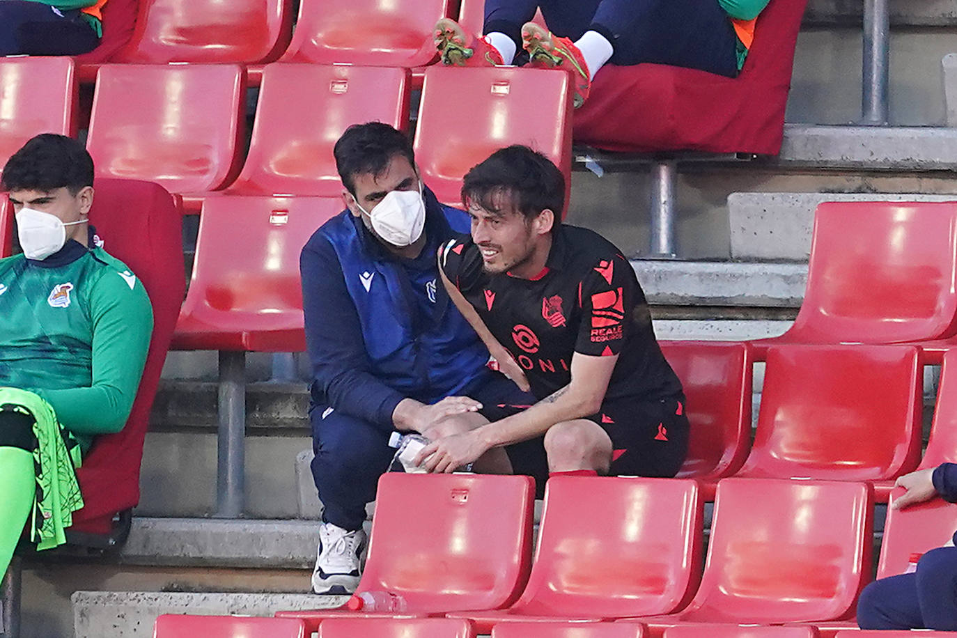 Fotos: Las mejores imágenes del Granada - Real Sociedad