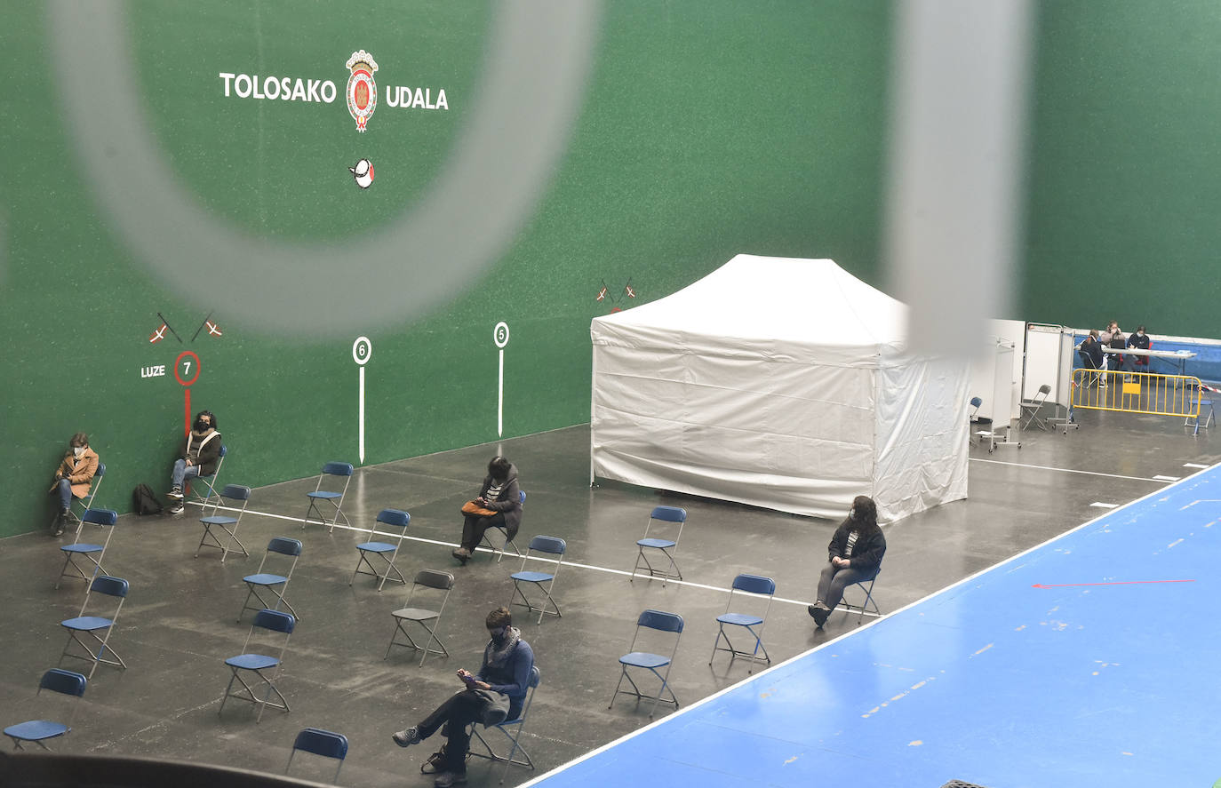 Desde este mediodía las vacunas se suministrarán en este espacio. 