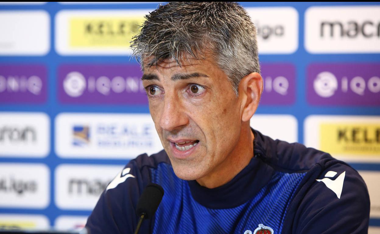 Real Sociedad-Bacerlona: Imanol dice que «la idea es ir a por ellos»