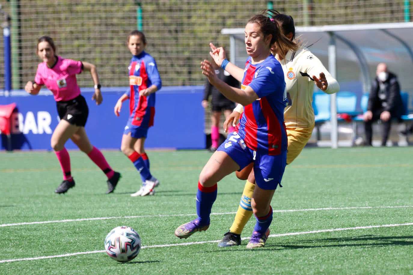 Fotos: El Eibar cae 0-1 ante el Espanyol