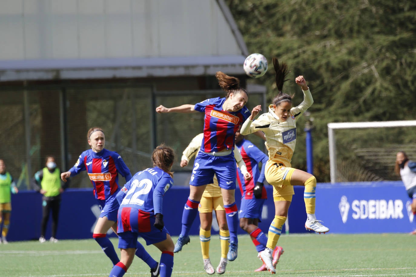 Fotos: El Eibar cae 0-1 ante el Espanyol