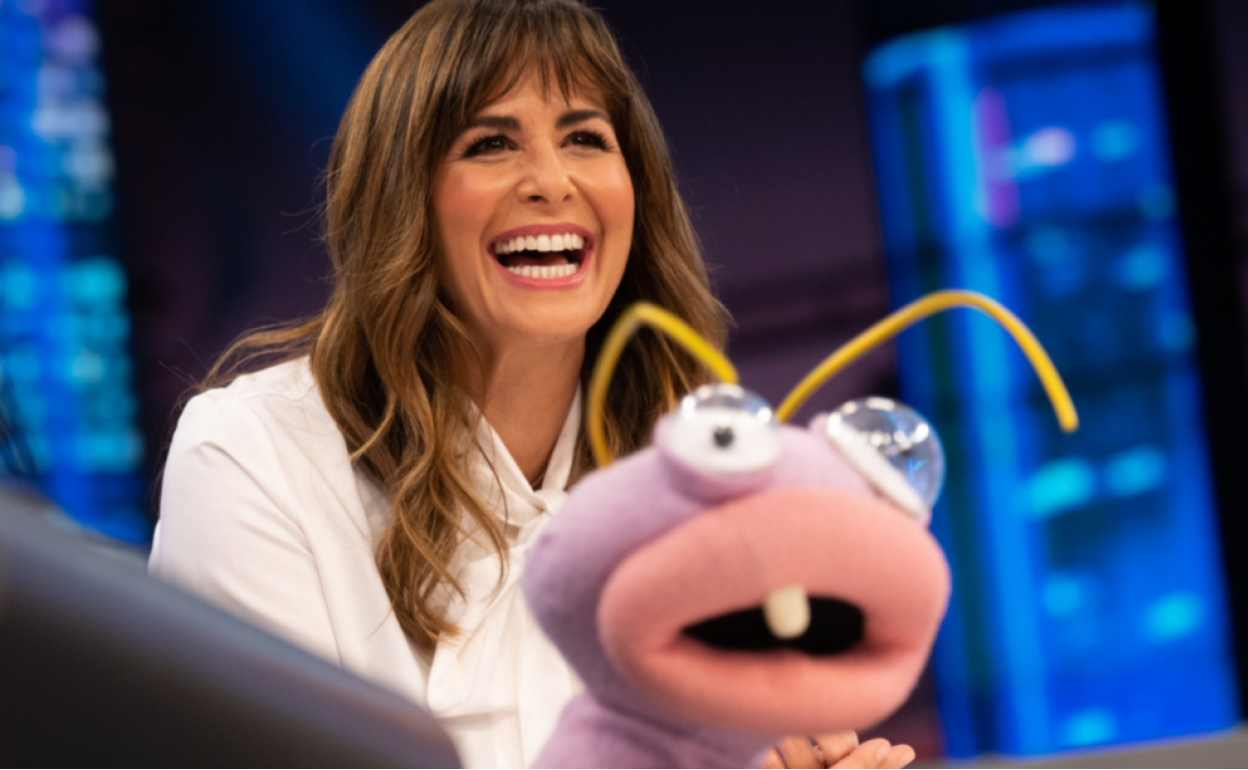 La presentadora Nuria Roca en 'El hormiguero', cuando sustituyó a Pablo Motos. 