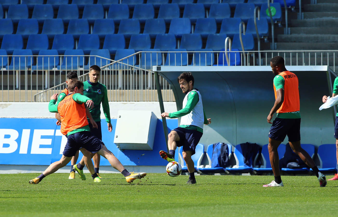 El cuadro txuri-urdin ha retomado este miércoles los entrenamientos tras la abultada derrota del pasado domingo ante el Barcelona.