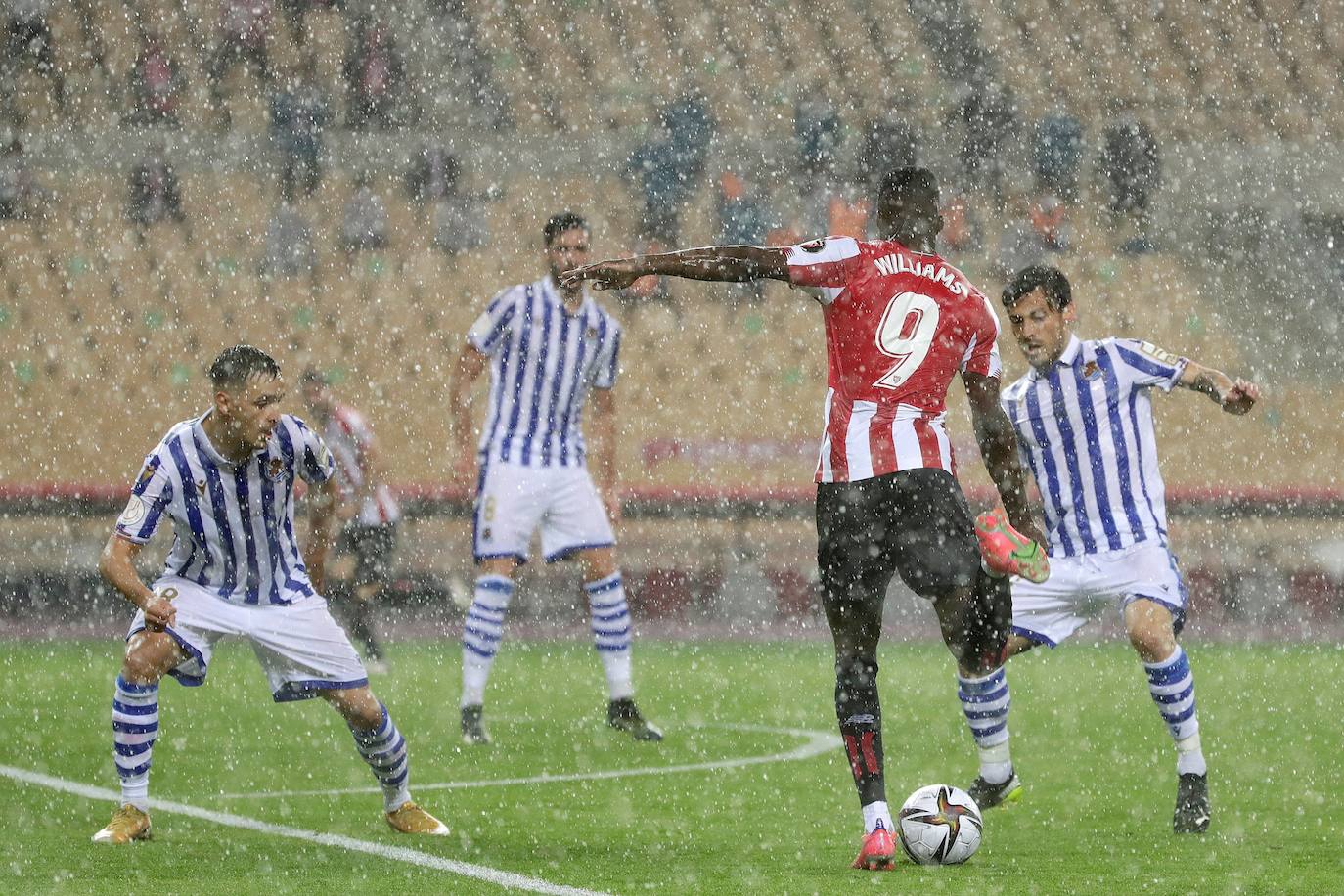 Fotos: Las mejores imágenes del Real Sociedad - Athletic en la final de Copa