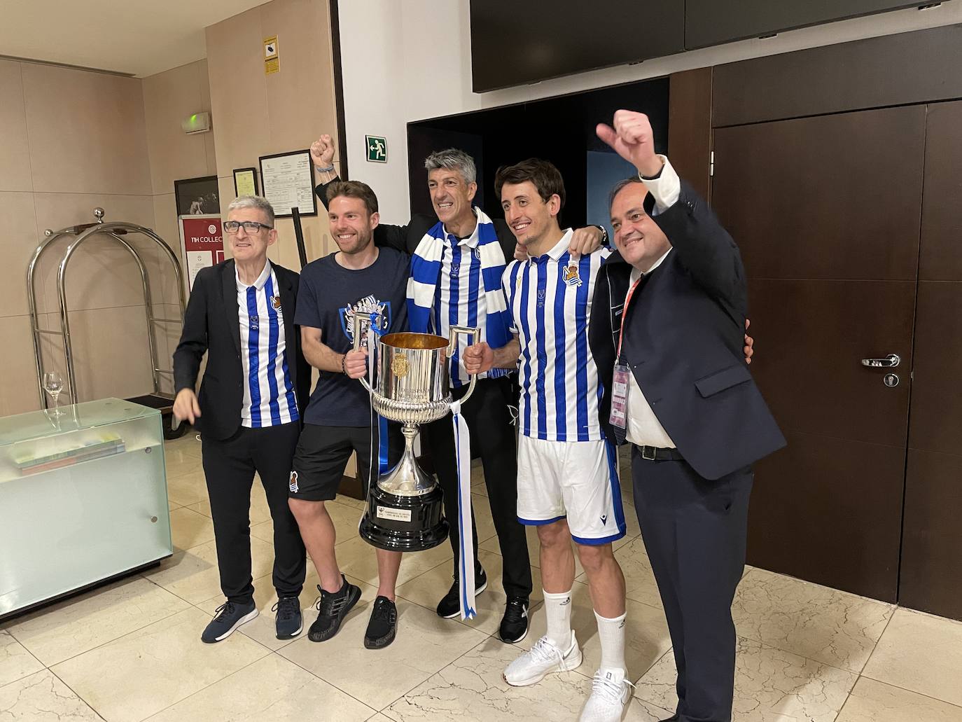 Vídeos | El gol de la Real Sociedad, la polémica y las celebraciones