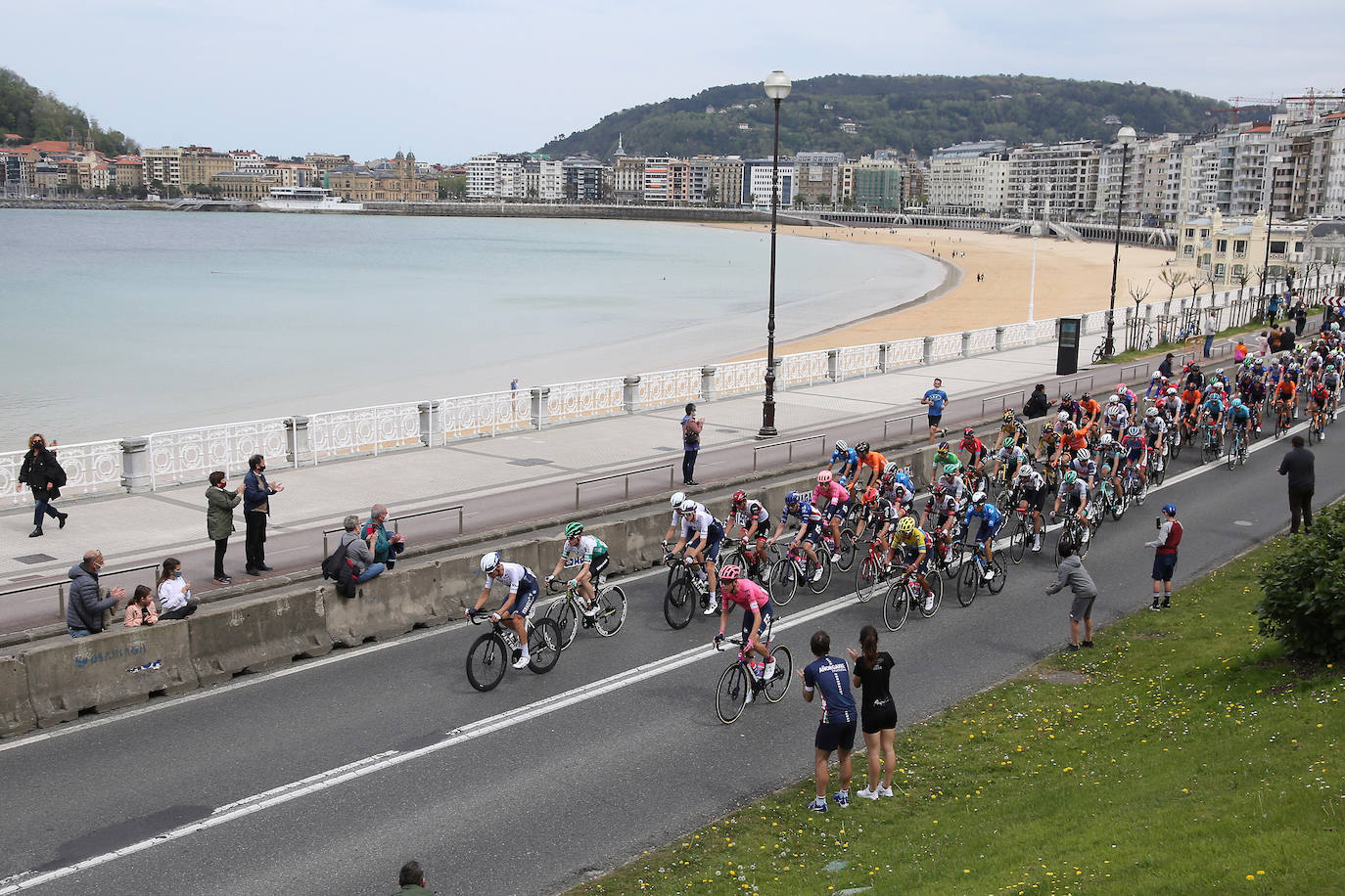 El recorrido entre Hondarribia y Ondarroa podría permitir la primera llegada al sprint de la carrera. 