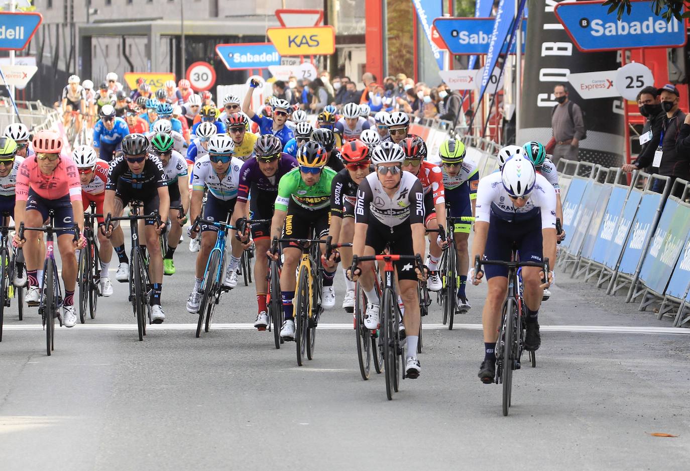 El recorrido entre Hondarribia y Ondarroa podría permitir la primera llegada al sprint de la carrera. 