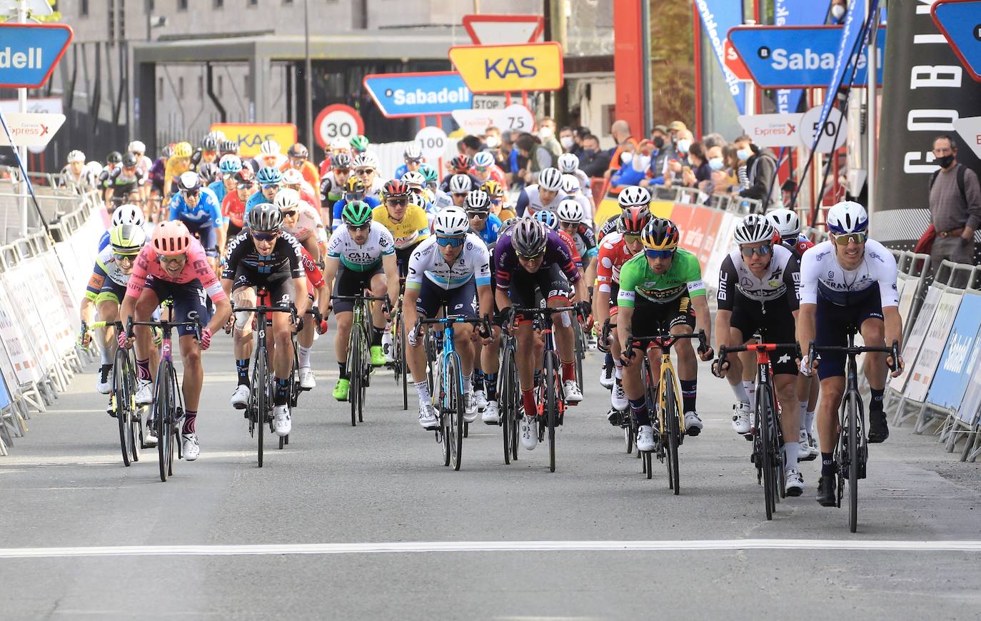 El recorrido entre Hondarribia y Ondarroa podría permitir la primera llegada al sprint de la carrera. 
