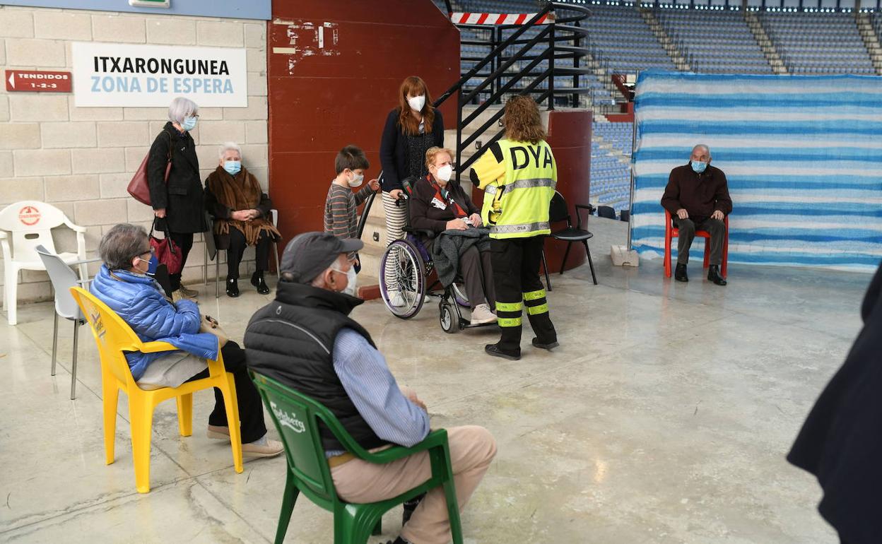 Vacunación en Illunbe. 