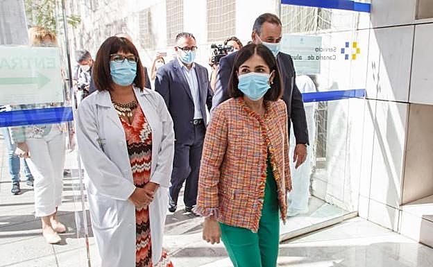 Sanidad avanza que el martes llegará a España la vacuna de Janssen