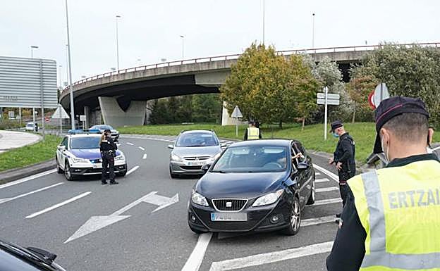 Estas son las restricciones para los municipios en zona roja