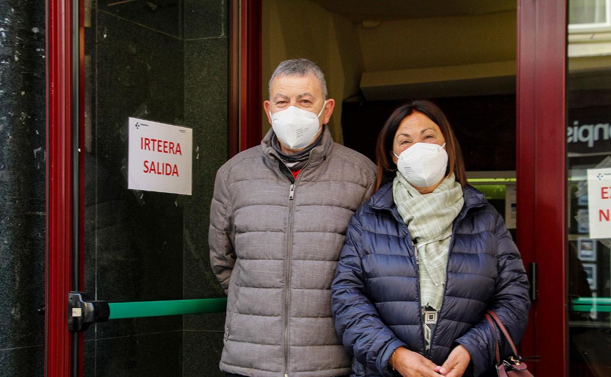 El matrimonio ermuarra Jesús Feijó y Pepi Garrido.