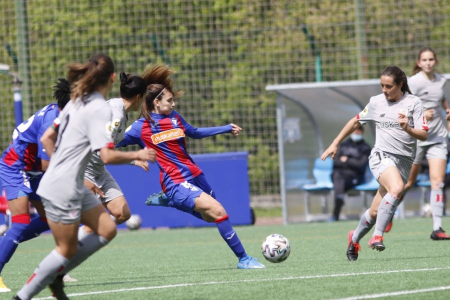 El Eibar ha perdido en partido de la Liga Iberdrola ante el Athletic de Bilbao por 2-5. 