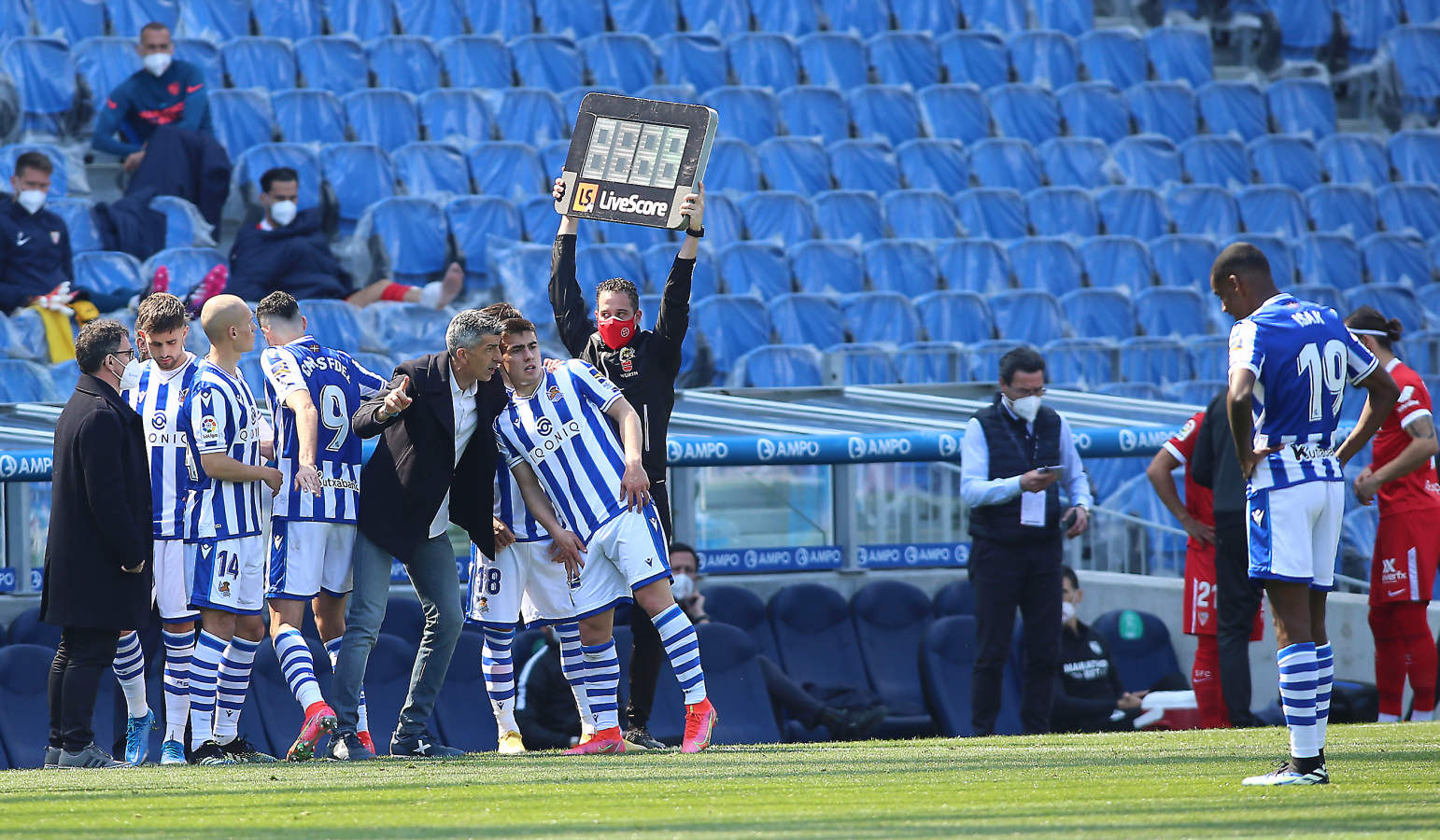 Fotos: Las mejores imágenes del Real Sociedad - Sevilla