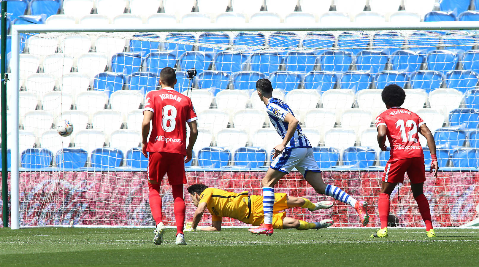 Fotos: Las mejores imágenes del Real Sociedad - Sevilla