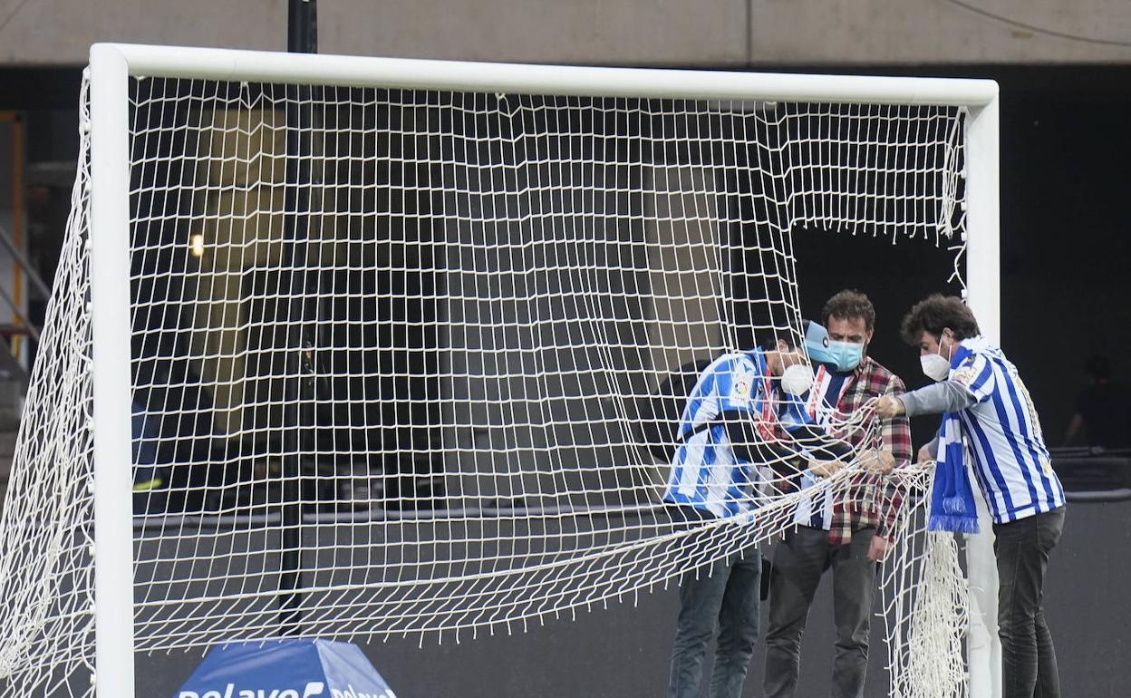 Final Copa Real-Athletic: Gorka Otxoa no sabe ahora cómo hacer el sorteo de los trozos de red que anunció en Twitter
