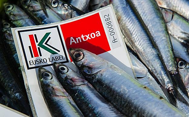 Detalle de la nueva certiicación de la antxo de Eusko Label. 