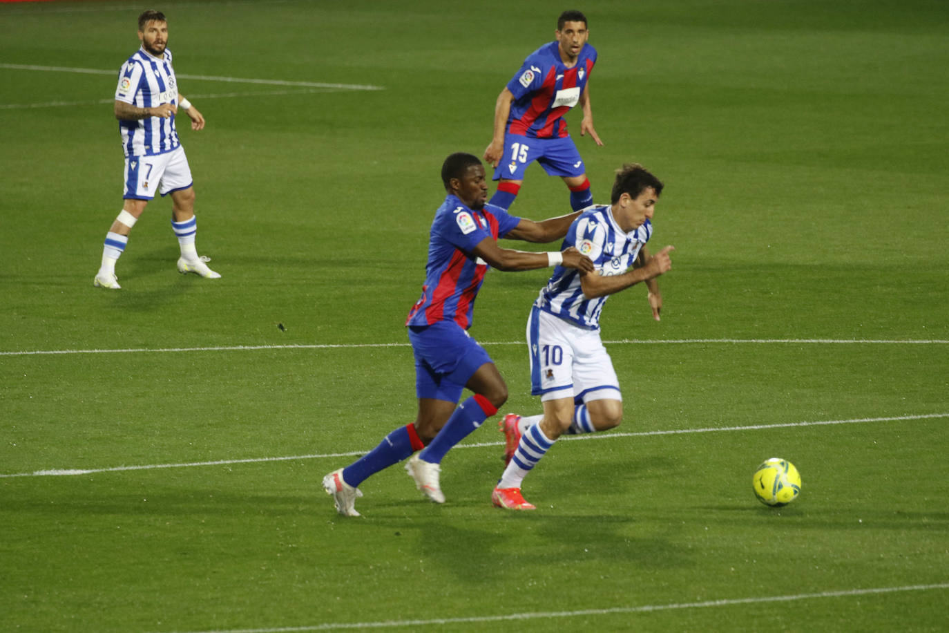 Fotos: Eibar- Real Sociedad en Ipurua