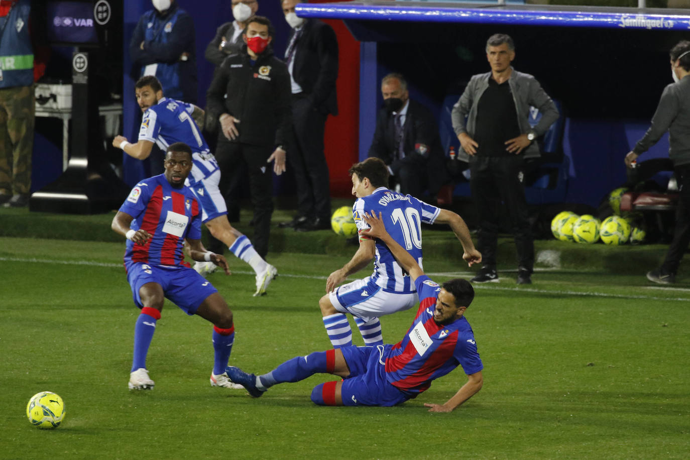Fotos: Eibar- Real Sociedad en Ipurua