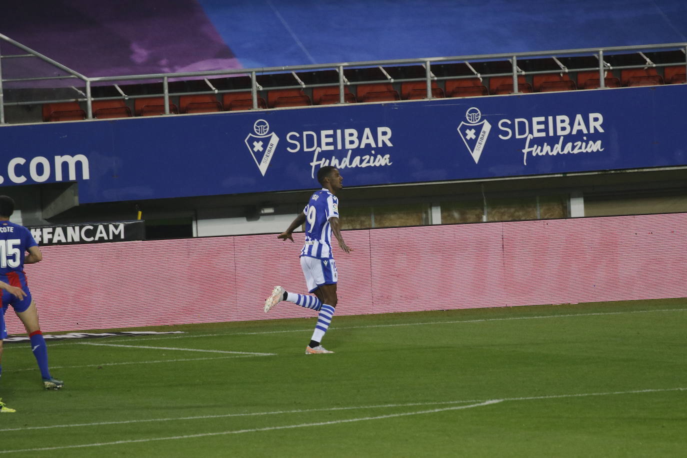 Fotos: Eibar- Real Sociedad en Ipurua