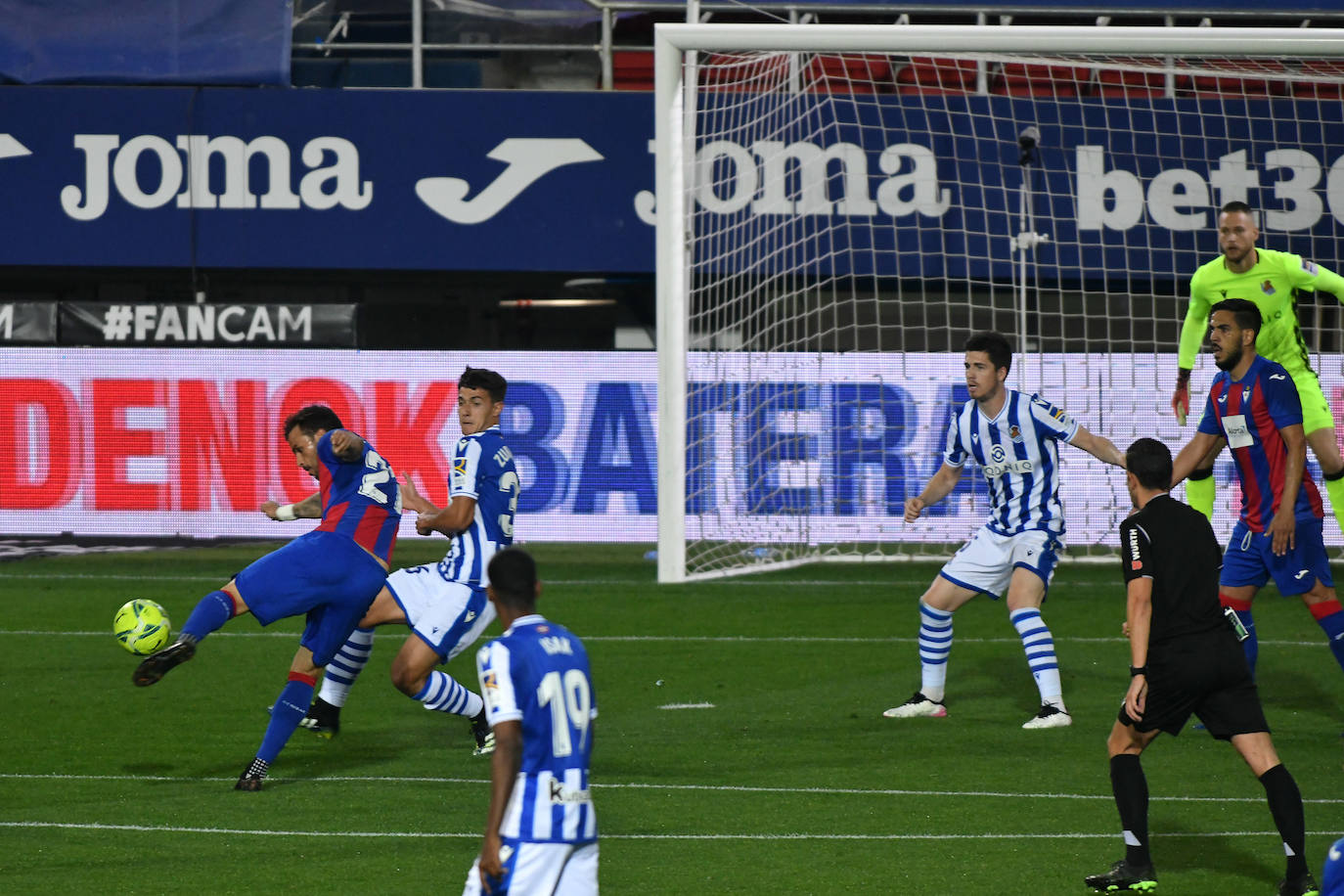 Fotos: Eibar- Real Sociedad en Ipurua