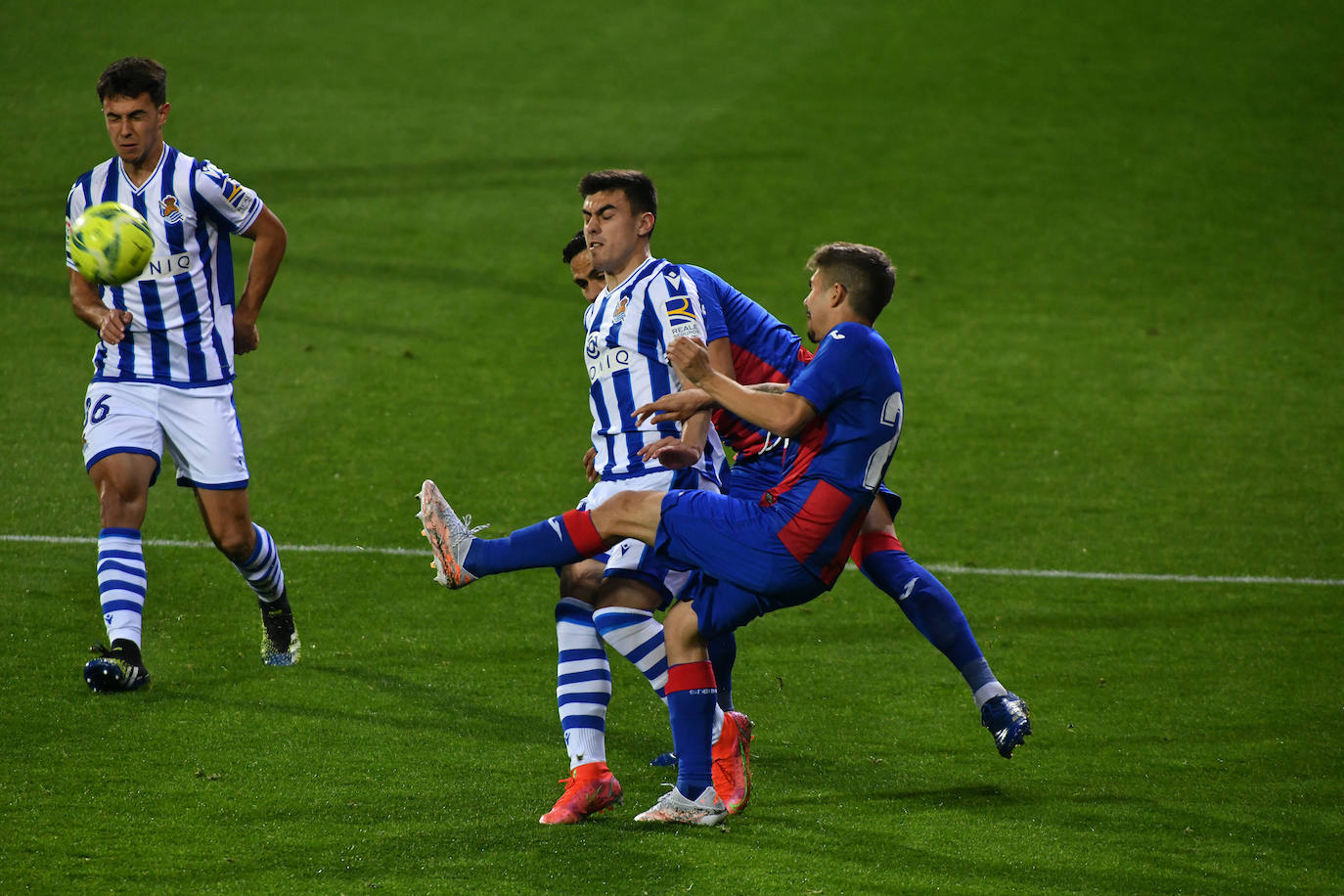 Fotos: Eibar- Real Sociedad en Ipurua