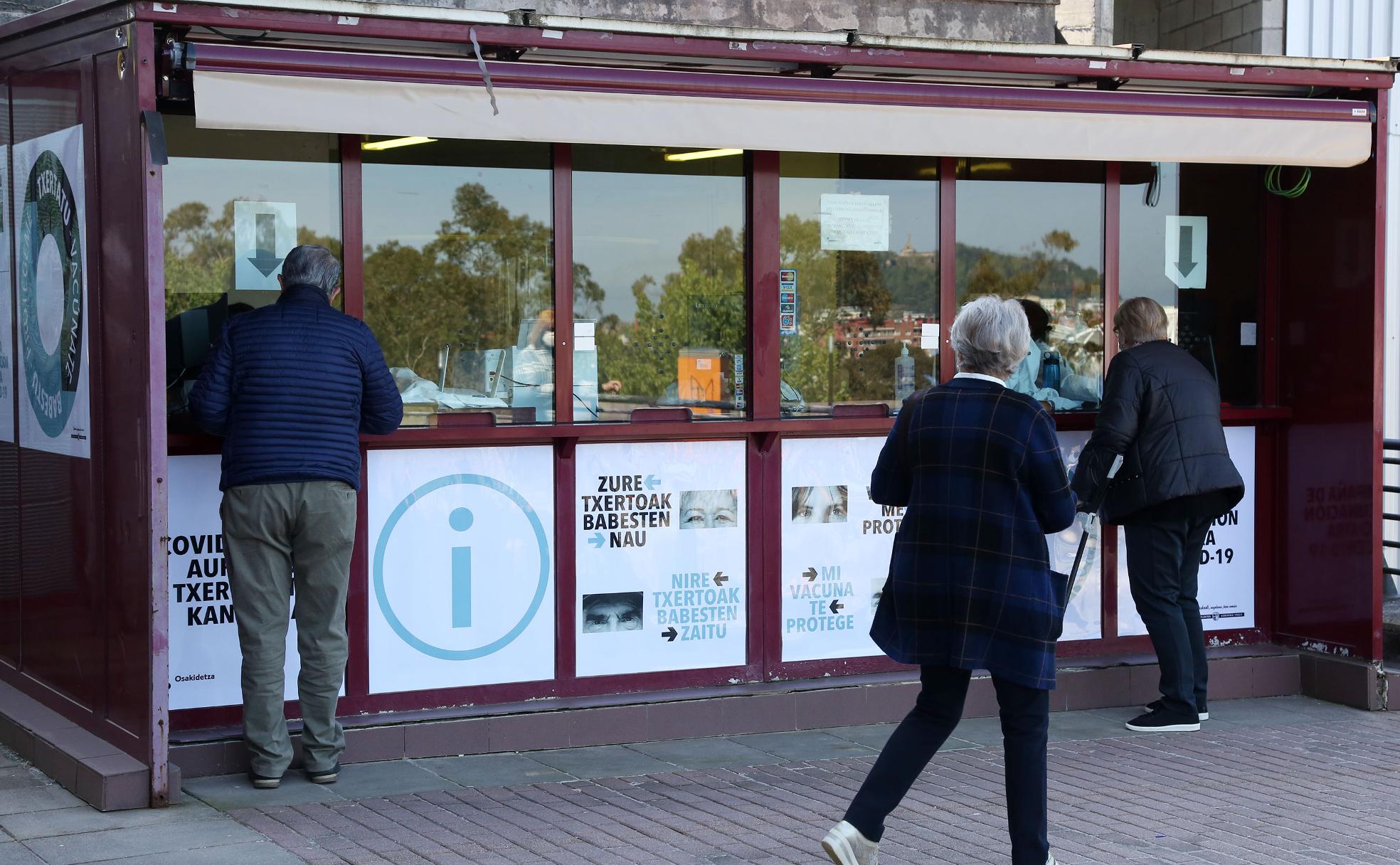 En San Sebastián se ha habilitado Illumbe como vacunódromo. 