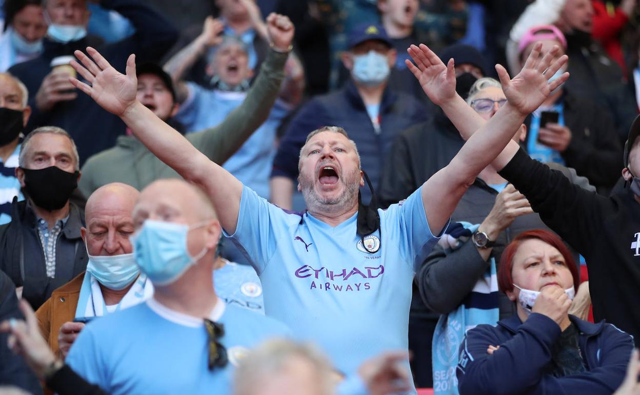 Público este fin de semana en Inglaterra en la final del Carabao Cup. 