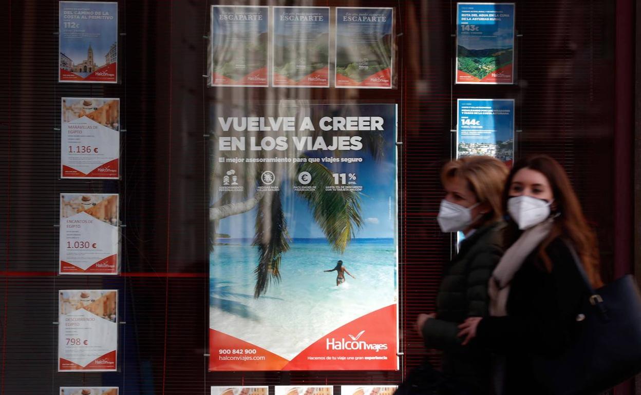 «Las reservas tienen muy poca fiabilidad; todas las que tenía para el puente de mayo se han caído»