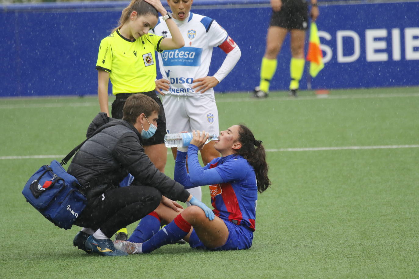 Jimena y Gantxegi han sido las goleadoras armeras. 