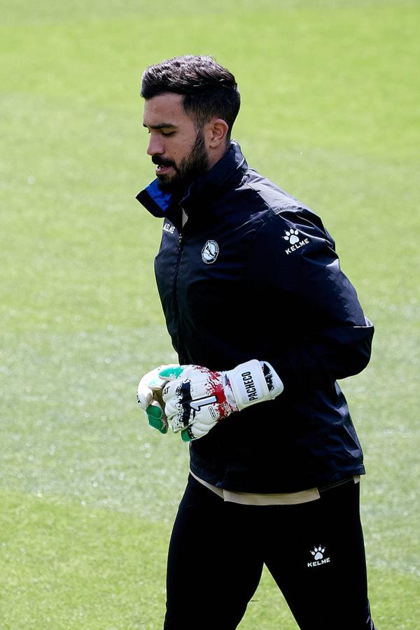 Los de Mendilibar obtienen su segunda victoria de la temporada en casa tras golear el Alavés. 