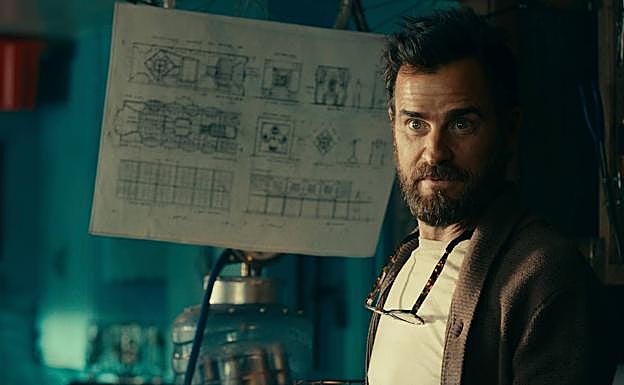 Justin Theroux da vida a Allie en 'La costa de los mosquitos'.