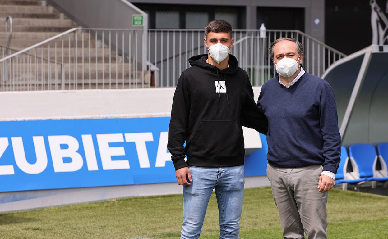 Jon Karrikaburu y Jokin Aperribay.