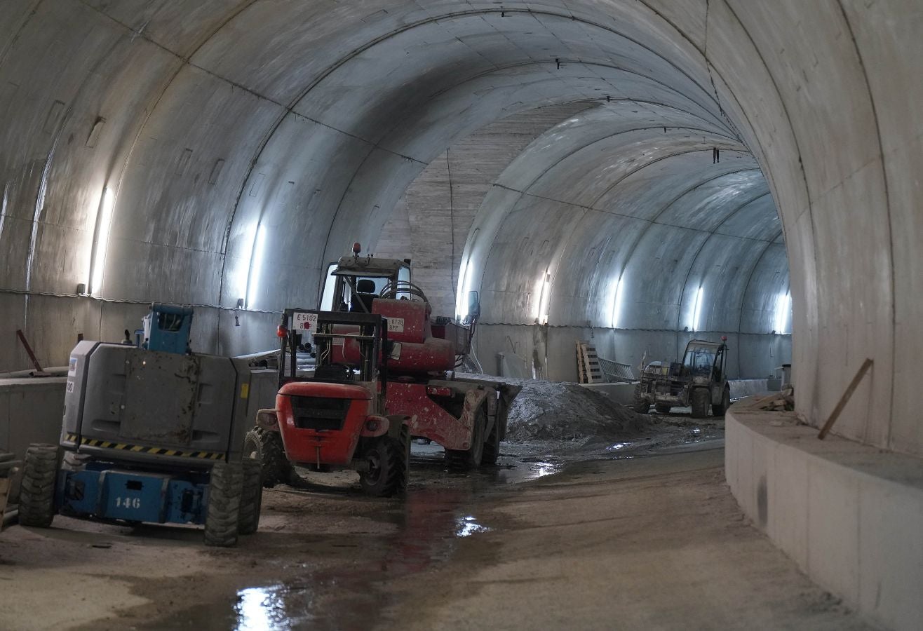 La excavación del Topo entre La Concha y Easo se retoma a mediados de junio. La variante soterrada de Donostia se inaugurará en 2025 y costará un total de 227 millones