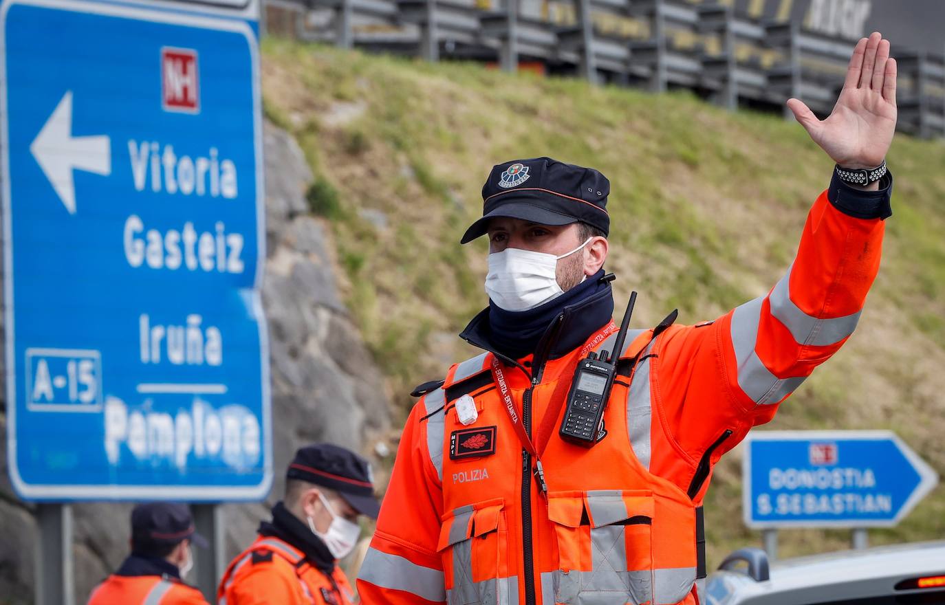 Restricciones: La Fiscalía se opone a que Euskadi mantenga el toque de queda y el cierre perimetral sin estado de alarma