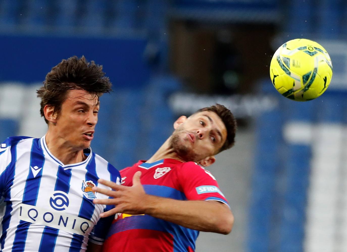 Fotos: Las mejores imágenes del Real Sociedad - Elche