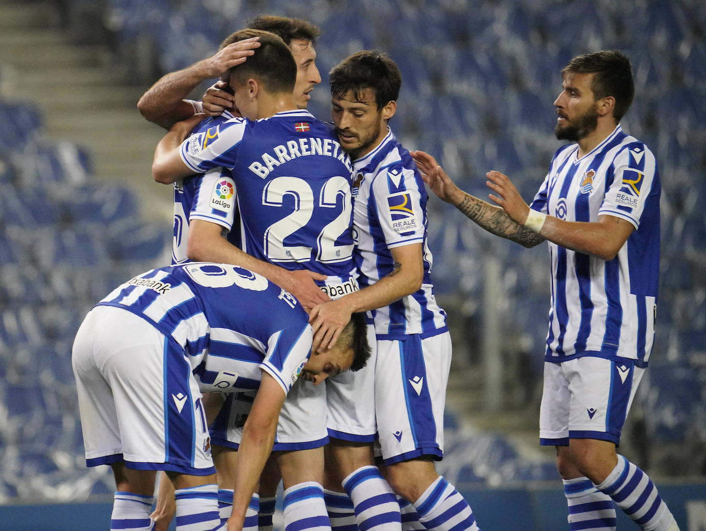 Fotos: Las mejores imágenes del Real Sociedad - Elche