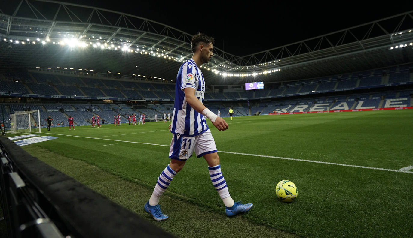 Fotos: Las mejores imágenes del Real Sociedad - Elche