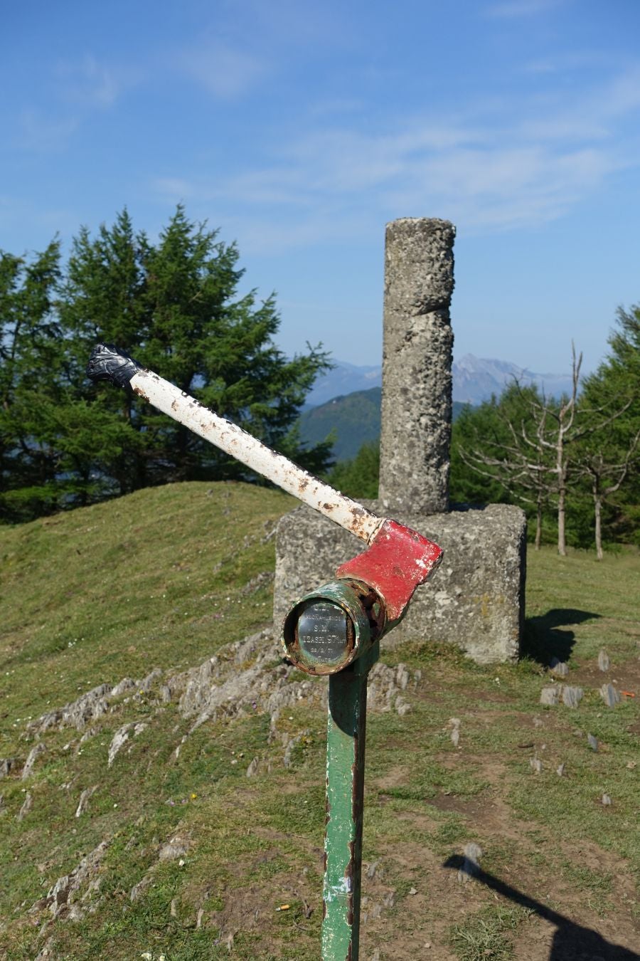 La cima del Alto Urola muestra algunas de las principales montañas de Gipuzkoa, llegando a Navarra