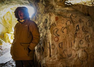 Imagen secundaria 1 - Goiko argazkian, Haizea Carneros eta Joxean Bengoetxea filmeko eszena batean. Gainerakoetan, bigarren film luzea zuzendu duen Igor Legarrea eta aurrenekoan parte hartu duen aktore gaztea.