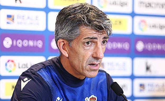 Imanol Alguacil: «Me parece fatal que haya estadios con público. Se adultera claramente la competición»