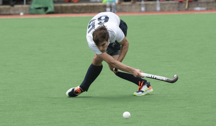 El Atlético ha perdido 1-2 contra el Jolaseta en Aiete. Una victoria les habría certificado su ascenso a la División de Honor A, la máxima categoría de hockey hierba. 