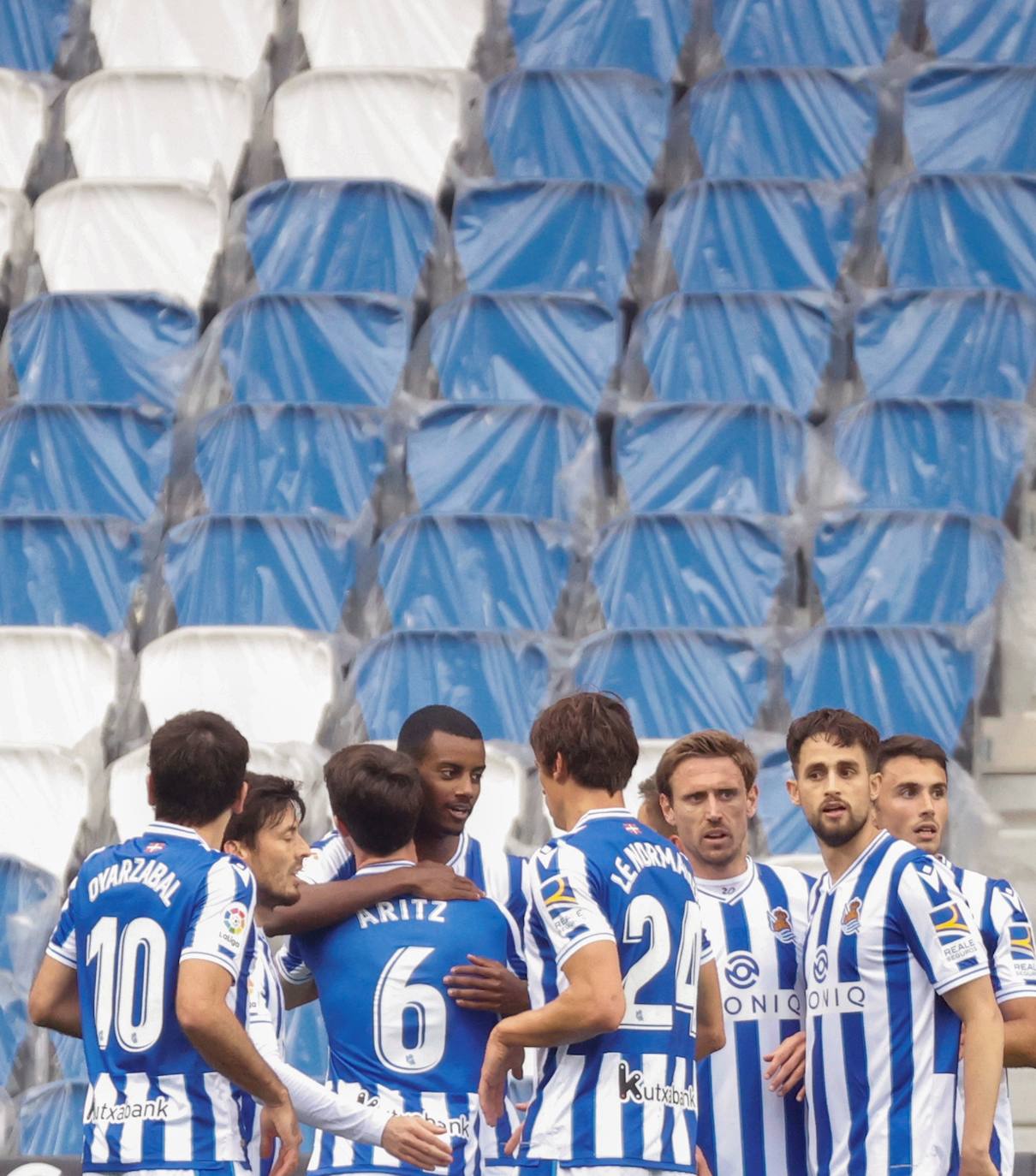 Fotos: Las mejores imágenes del Real Sociedad - Valladolid