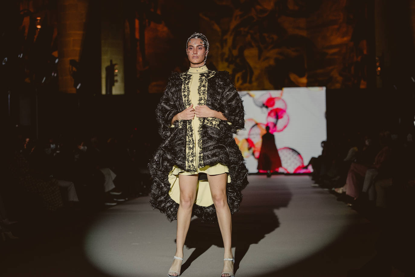 Fotos: Isabel Zapardiez presenta sus creaciones en el San Sebastián Moda Festival