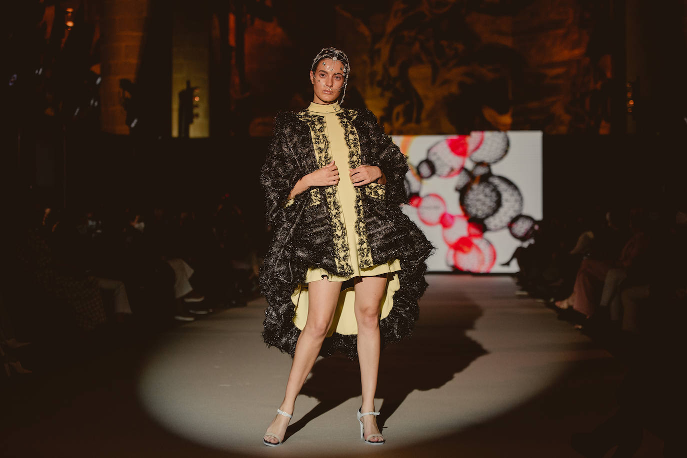 Fotos: Isabel Zapardiez presenta sus creaciones en el San Sebastián Moda Festival