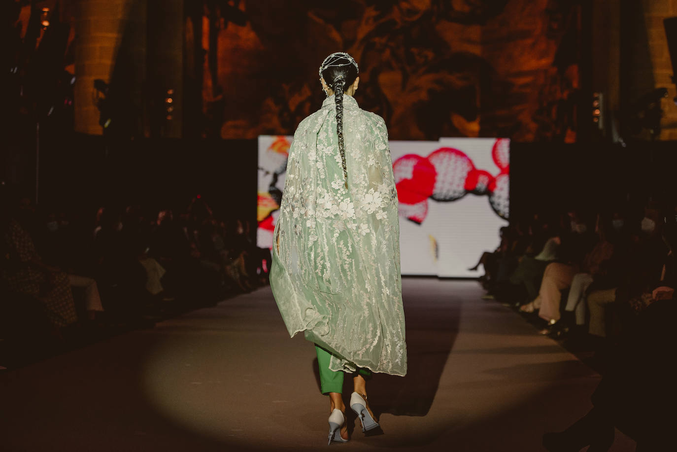 Fotos: Isabel Zapardiez presenta sus creaciones en el San Sebastián Moda Festival