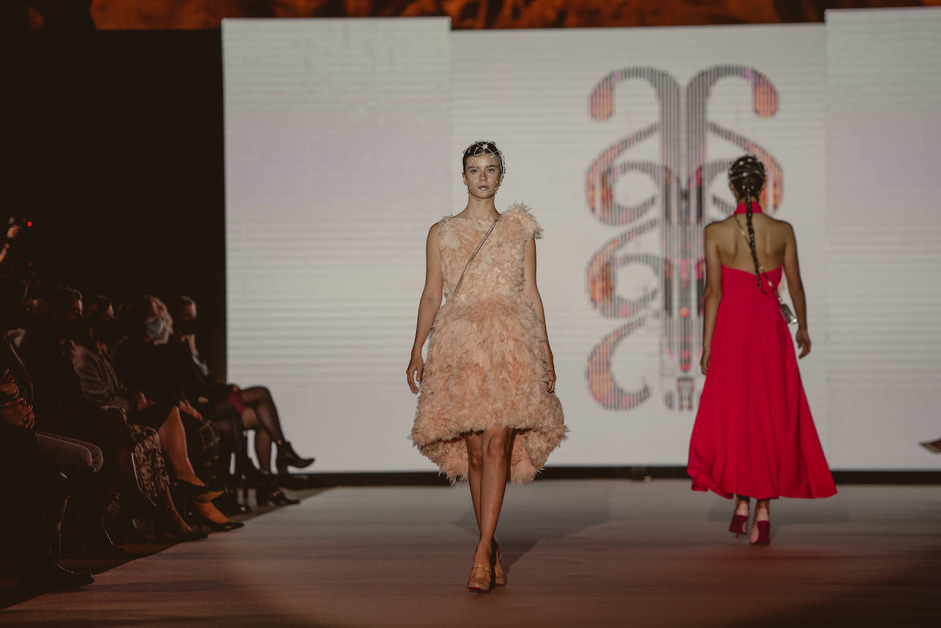 Fotos: Isabel Zapardiez presenta sus creaciones en el San Sebastián Moda Festival