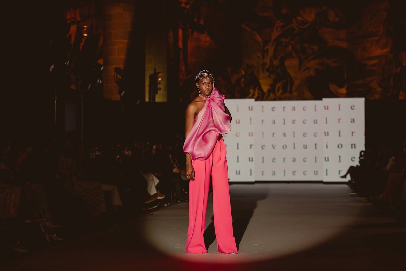 Fotos: Isabel Zapardiez presenta sus creaciones en el San Sebastián Moda Festival