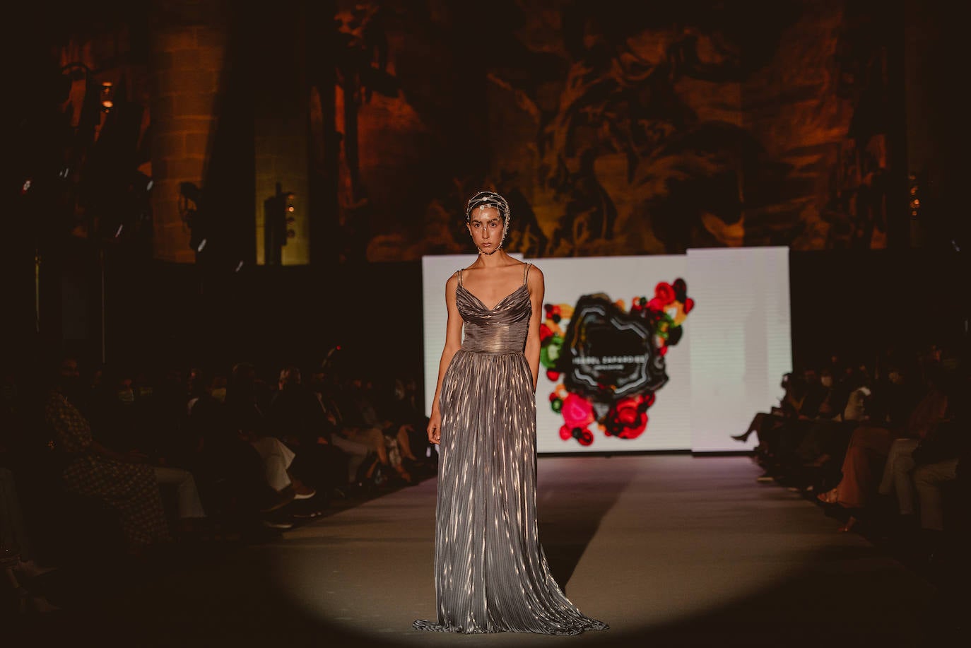 Fotos: Isabel Zapardiez presenta sus creaciones en el San Sebastián Moda Festival