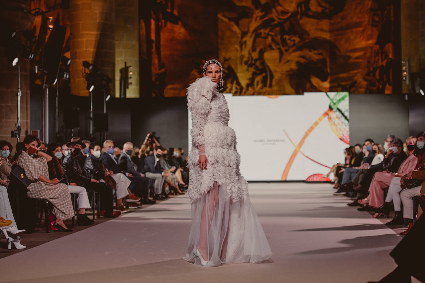 Fotos: Isabel Zapardiez presenta sus creaciones en el San Sebastián Moda Festival